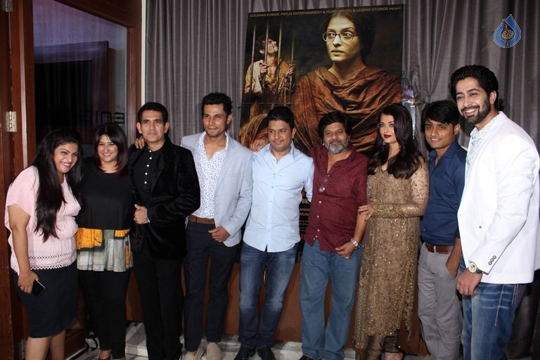 Sarbjit Success Party Photos - 7 / 21 photos
