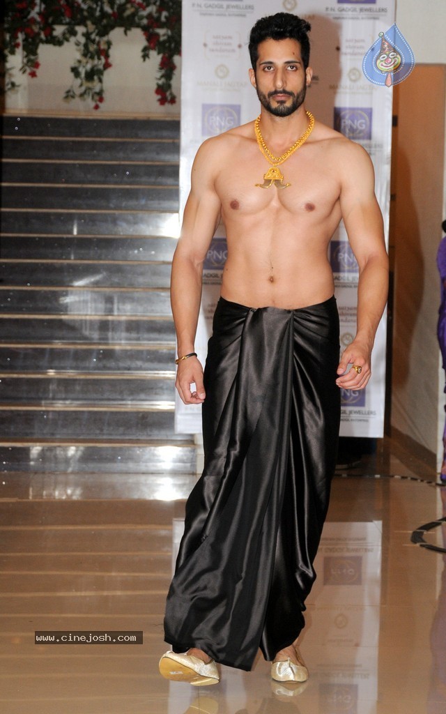 Satyam Shivam Sundaram Collection Event - 33 / 41 photos