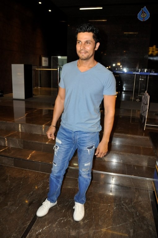 Screening of Film Do Lafzon Ki Kahani - 1 / 37 photos