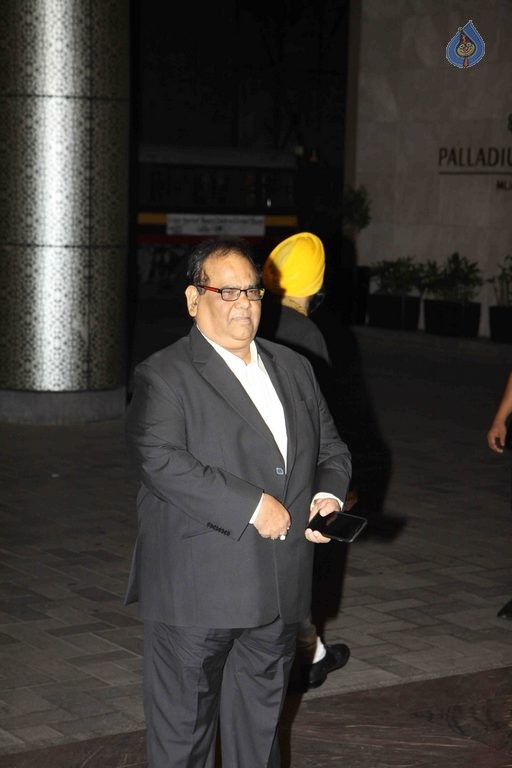 Shahid Kapoor and Mira Rajput Wedding Reception 1 - 26 / 54 photos