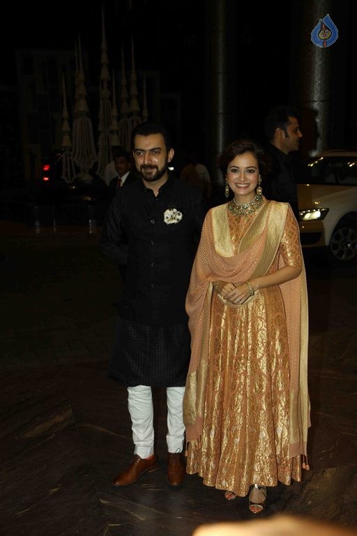 Shahid Kapoor and Mira Rajput Wedding Reception 1 - 42 / 54 photos