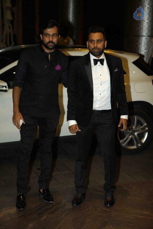 Shahid Kapoor and Mira Rajput Wedding Reception 2 - 21 / 56 photos