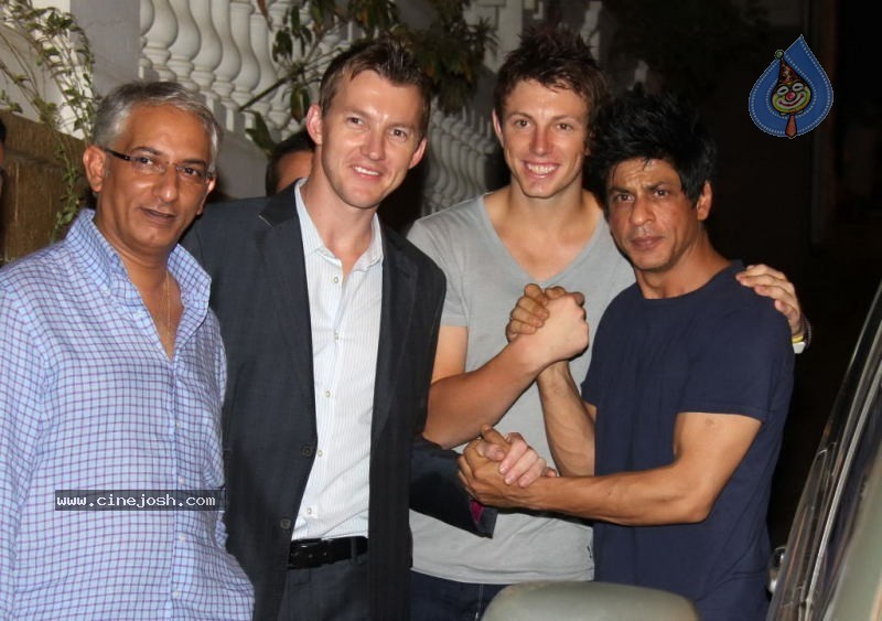 Shahrukh Khan Party for Kolkata Knight Riders - 40 / 73 photos