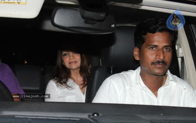 Shahrukh Khan Party for Kolkata Knight Riders - 61 / 73 photos