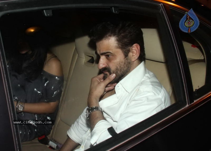 Shahrukh Khan Party for Kolkata Knight Riders - 64 / 73 photos