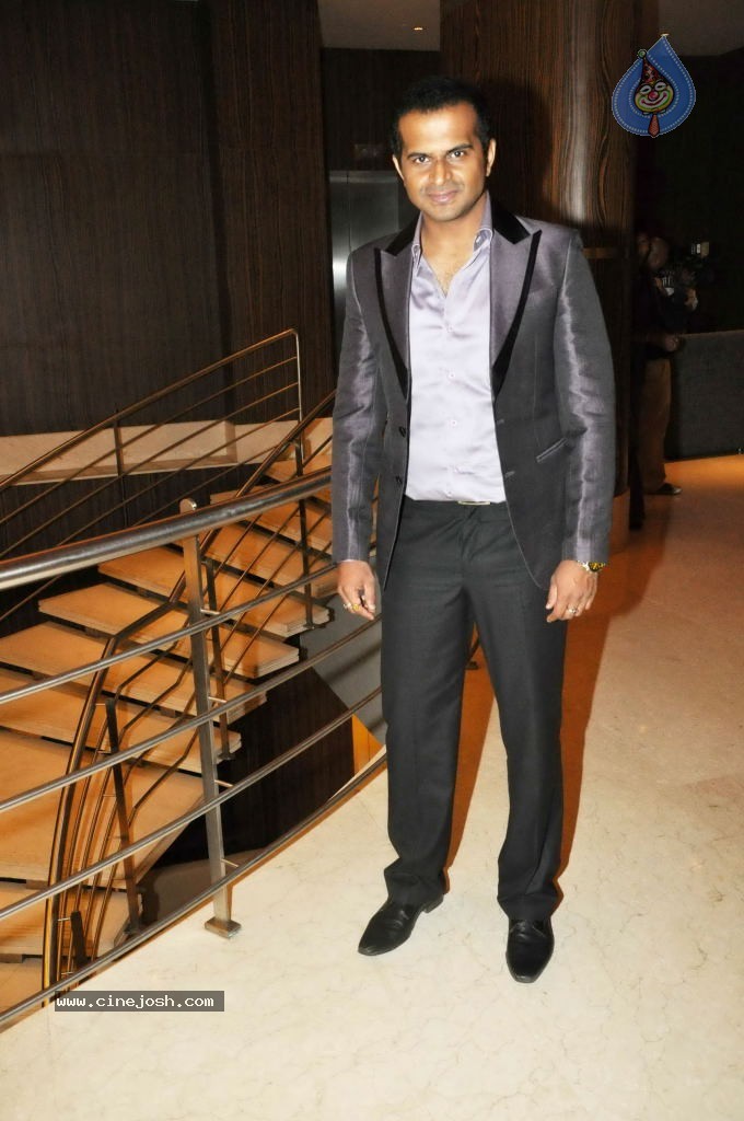 Shakal Pe Mat Ja Bollywood Movie Press Meet - 23 / 49 photos