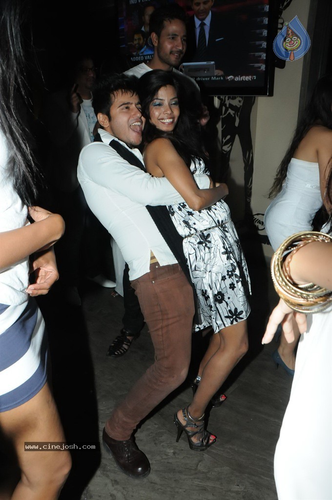 Shakir Shaikh White Theme Bday Party - 33 / 62 photos