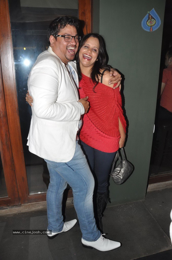 Shakir Shaikh White Theme Bday Party - 52 / 62 photos