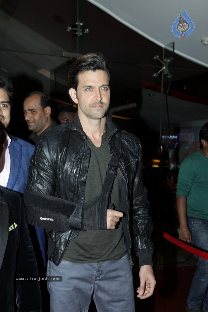 Sharafat Gayi Tel Lene Trailer Launch - 1 / 64 photos