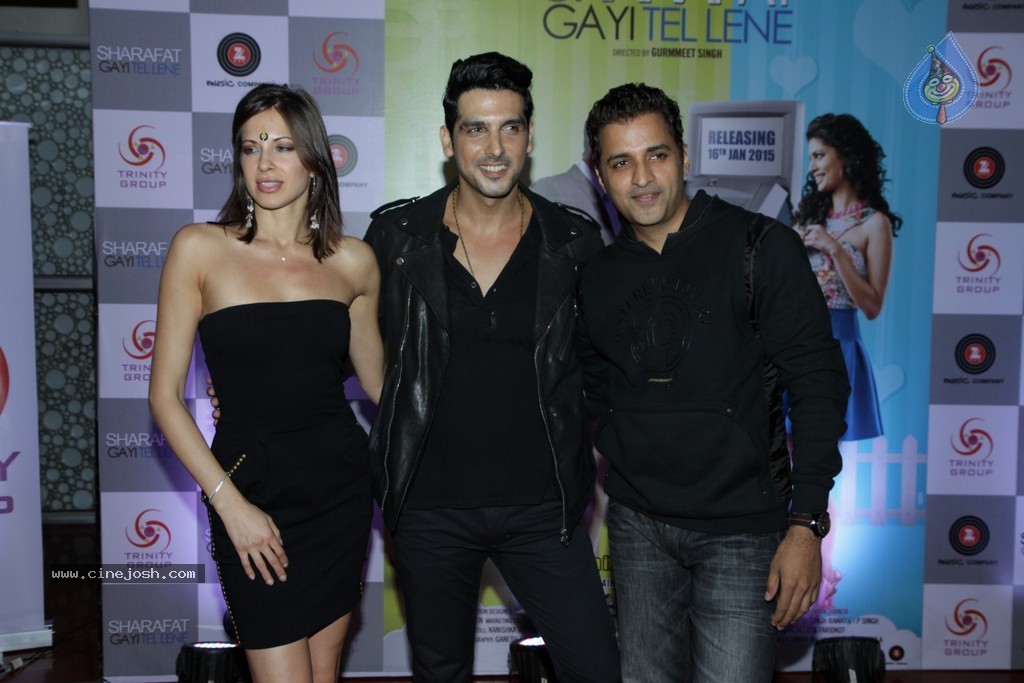 Sharafat Gayi Tel Lene Trailer Launch - 21 / 64 photos