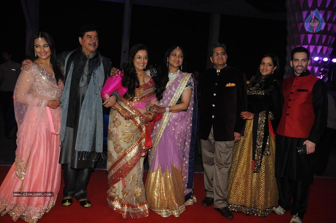 Shatrughan Sinha son Kush Sinha Wedding Reception 02 - 22 / 90 photos