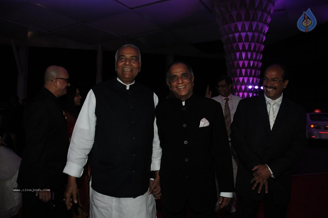 Shatrughan Sinha son Kush Sinha Wedding Reception 02 - 53 / 90 photos