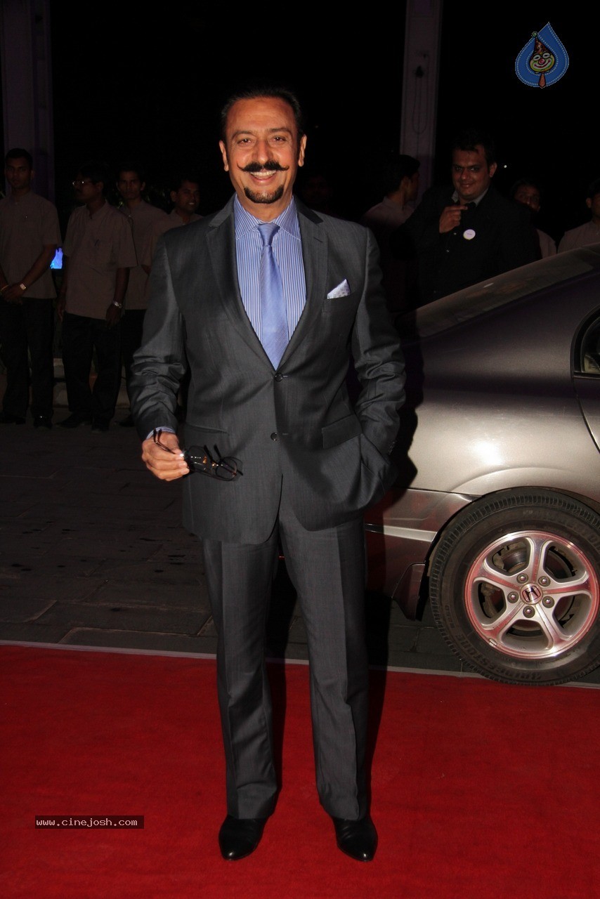 Shatrughan Sinha son Kush Sinha Wedding Reception 02 - 63 / 90 photos