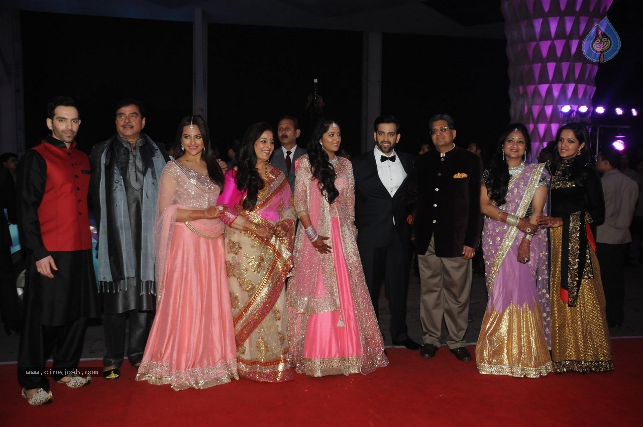 Shatrughan Sinha son Kush Sinha Wedding Reception 02 - 73 / 90 photos