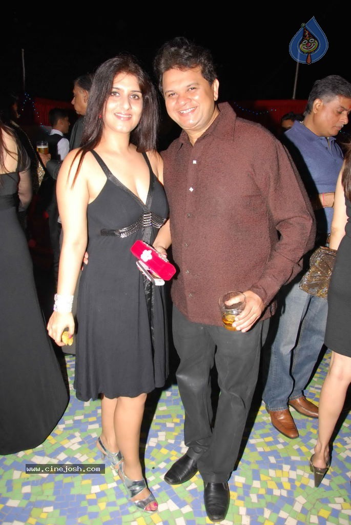 Shazahn Padamsee Christmas Party - 35 / 46 photos