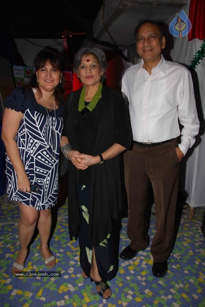 Shazahn Padamsee Christmas Party - 41 / 46 photos