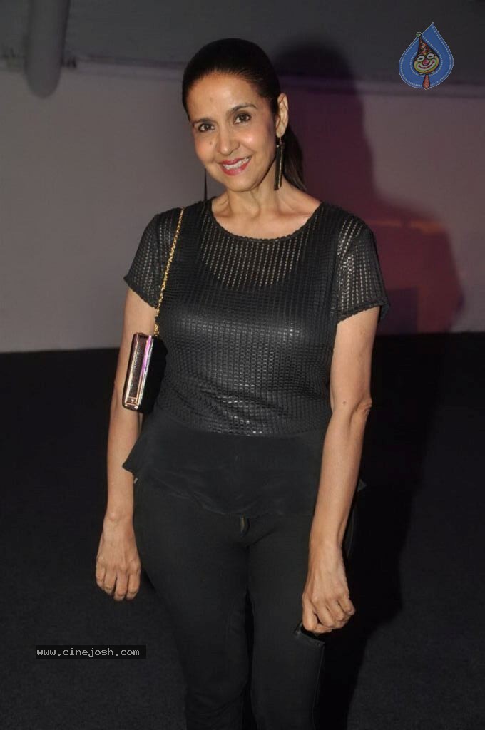 Shazahn Padamsee Walks the Ramp at Autumn Collection Event - 49 / 58 photos