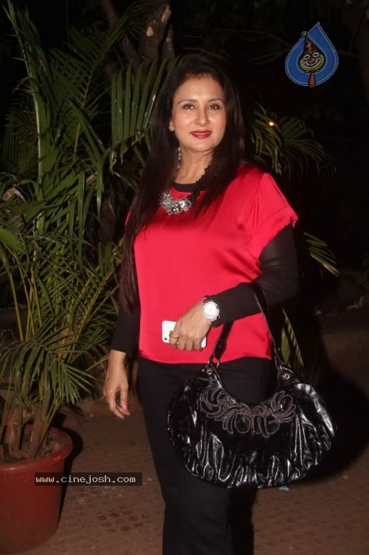 Sheesha Sky Lounge Gold Party - 61 / 62 photos