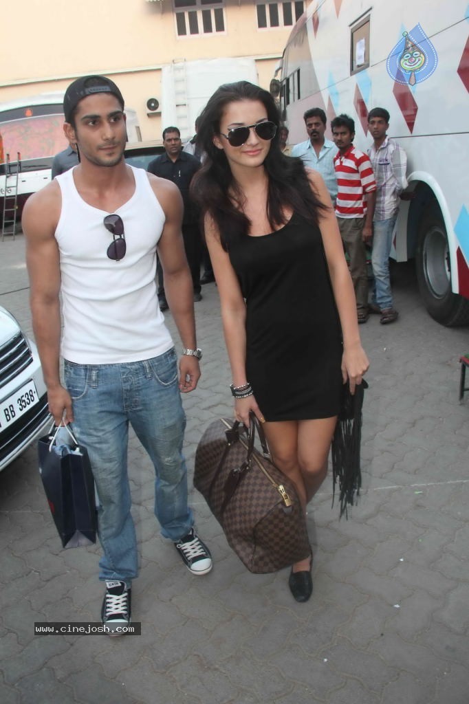 Shootout at Wadala Press Meet - 28 / 86 photos