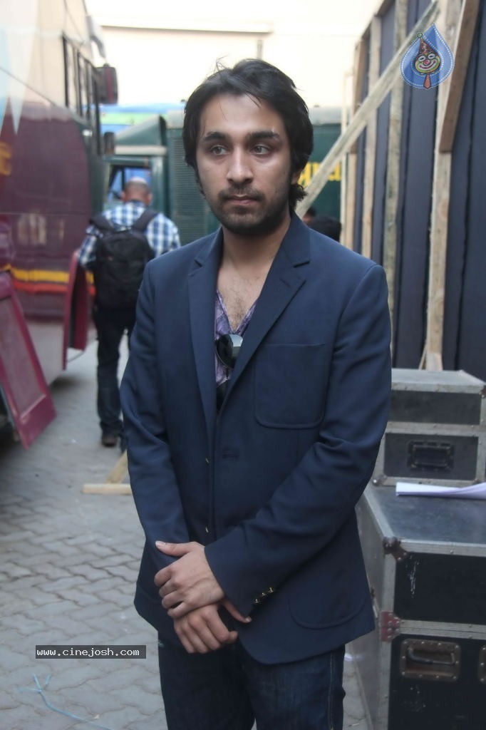 Shootout at Wadala Press Meet - 51 / 86 photos