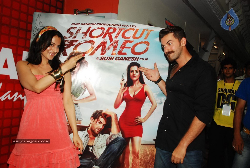 Shortcut Romeo team at Summer Funk Show 2013 - 26 / 63 photos