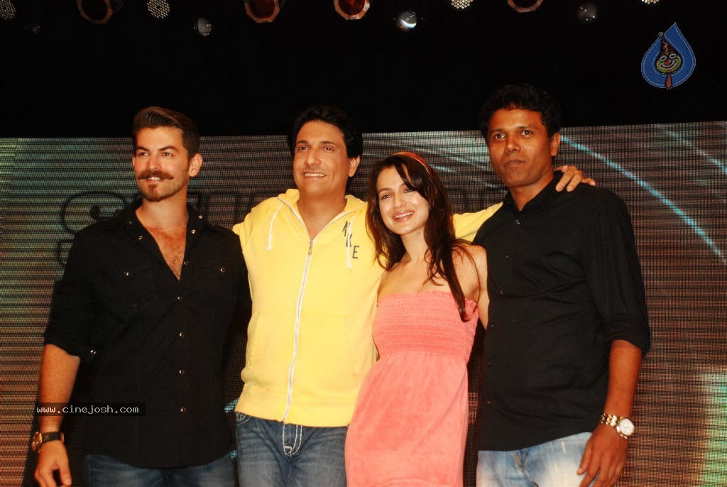 Shortcut Romeo team at Summer Funk Show 2013 - 37 / 63 photos