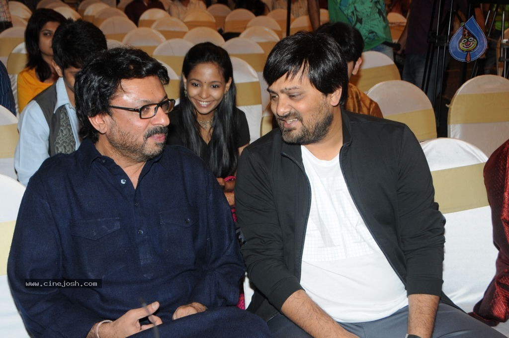 Shreya Ghoshal Humnasheen Ghazal Album Launch - 30 / 42 photos