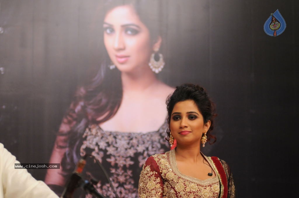 Shreya Ghoshal Humnasheen Ghazal Album Launch - 39 / 42 photos