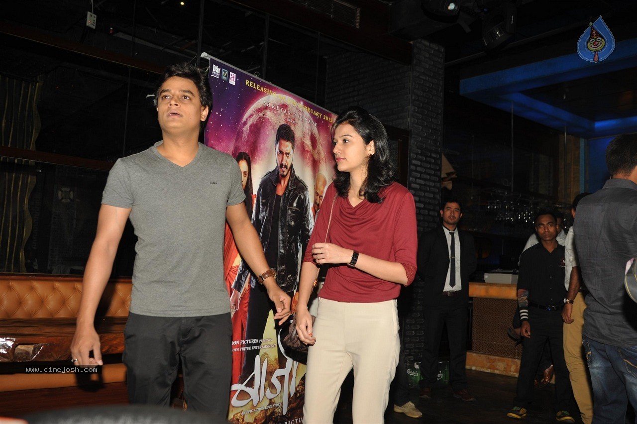 Shreyas Talpade Birthday Party - 37 / 60 photos