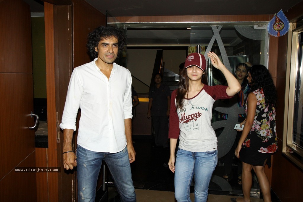 Shuruaat Ka Interval Short Film Festival Inauguration - 54 / 65 photos