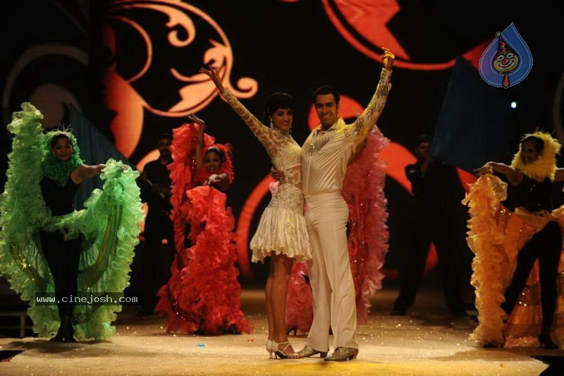 Shyamal Bhumika Ahmedabad Fashion Show - 66 / 83 photos