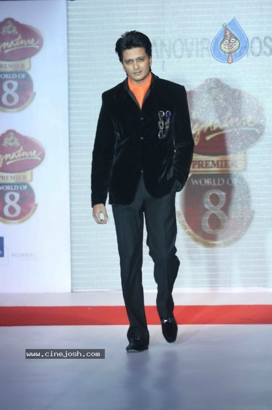 Signature Fashion Tour Ramp Walk Show - 44 / 47 photos