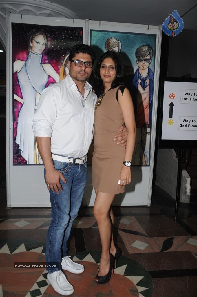 Silhouettes 16th Annual Fashion Awards 2012 - 26 / 45 photos