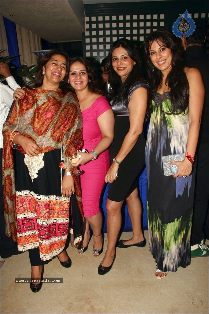 Singer Mika Birthday Bash - 22 / 37 photos