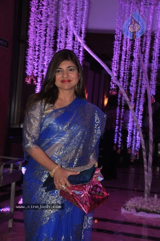 Singer Sunidhi Chauhan Wedding Reception - 4 / 64 photos