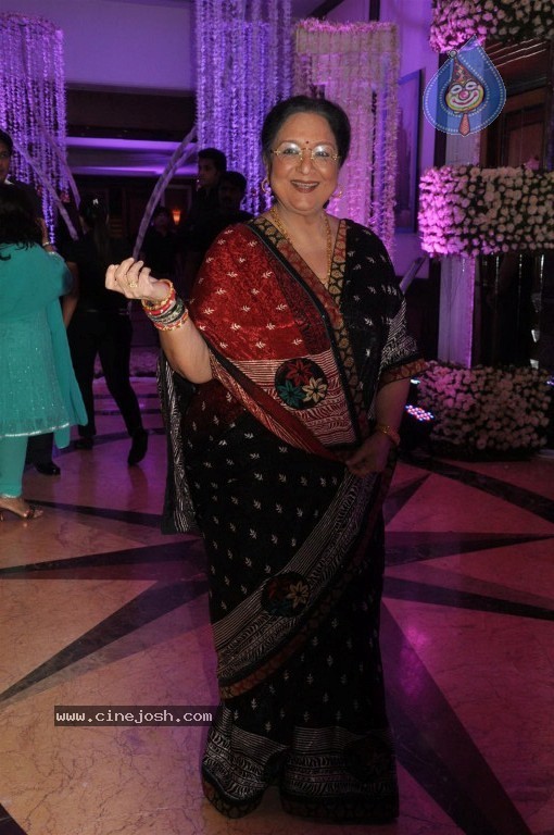 Singer Sunidhi Chauhan Wedding Reception - 53 / 64 photos