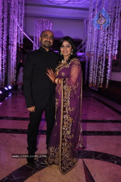 Singer Sunidhi Chauhan Wedding Reception - 54 / 64 photos