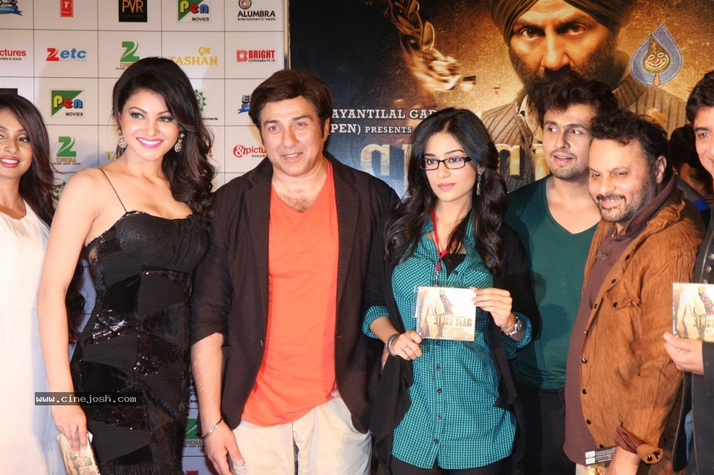 Singh Saab The Great Music Launch - 32 / 55 photos