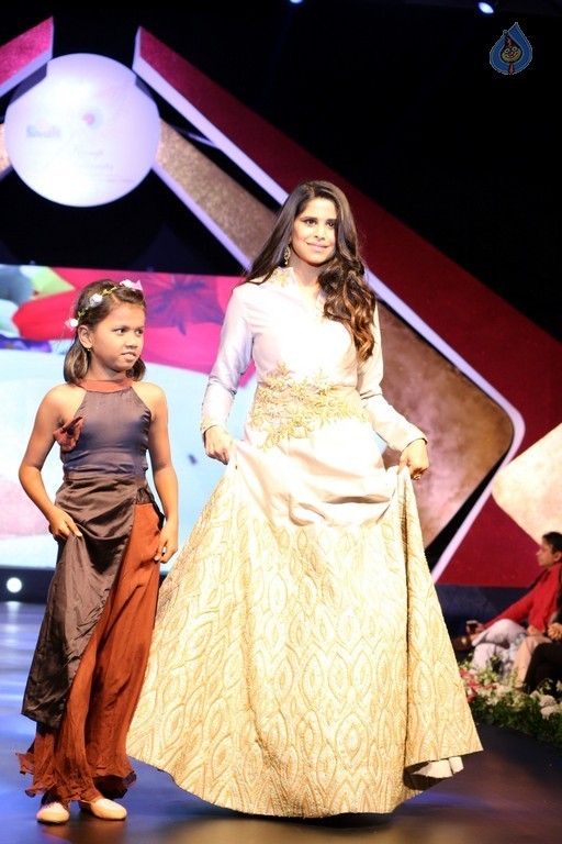 Smile Foundation 11th Edition Of Ramp For Champs - 40 / 63 photos