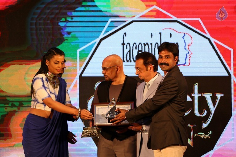 Society Icon Awards 2016 - 13 / 42 photos