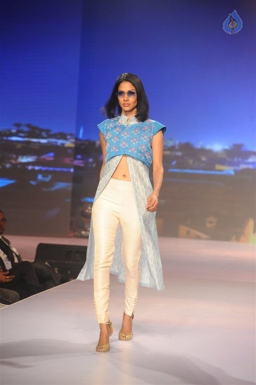 Soha Ali Khan at The 1st Edition of Liva Protege 2015 - 36 / 50 photos