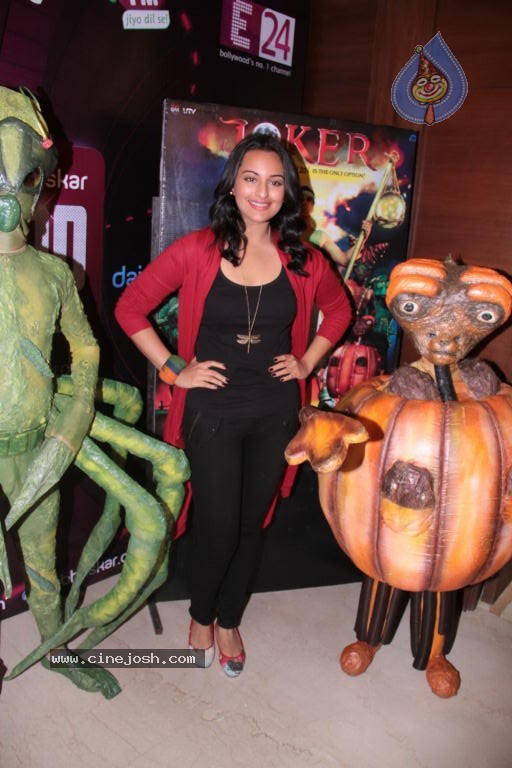 Sonakshi Sinha at Joker Film Event - 22 / 41 photos
