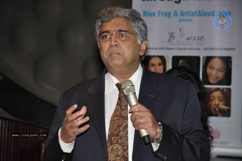 Sonu Nigam at Breast Cancer Awareness Event - 27 / 33 photos