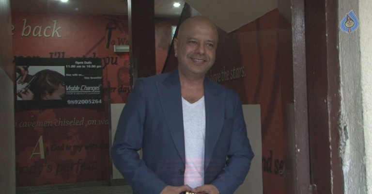 Special Screening of Film Kaabil - 5 / 21 photos