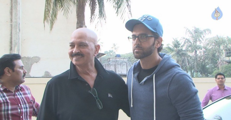 Special Screening of Film Kaabil - 18 / 21 photos