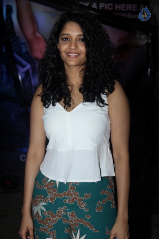 Special Screening of Saala Khadoos - 2 / 83 photos