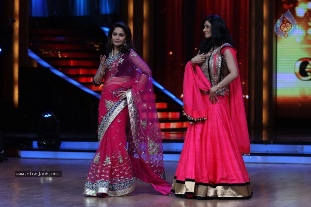Sridevi at Jhalak Dikhla Jaa Grand Finale - 34 / 69 photos