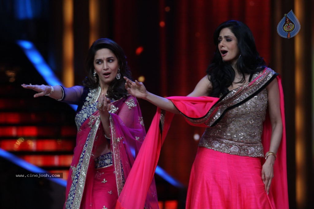 Sridevi at Jhalak Dikhla Jaa Grand Finale - 66 / 69 photos