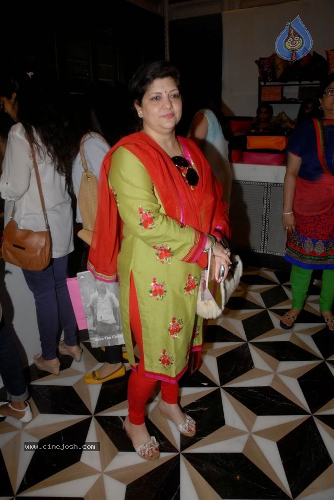 Sridevi at Trousseau Araaish Fund Raising Event - 14 / 45 photos