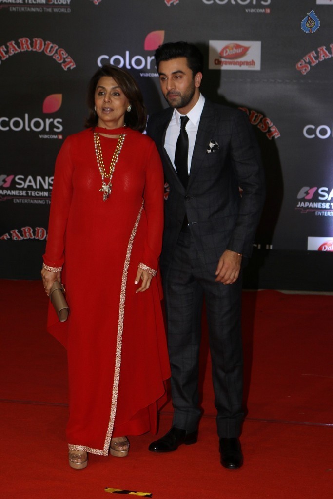 Stardust Awards 2016 Red Carpet 1 - 2 / 62 photos